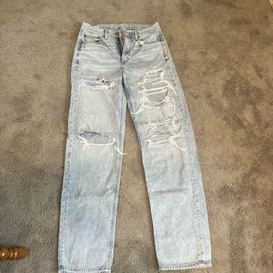 American Eagle Highest Rise Baggy Jeans Size 6 Long